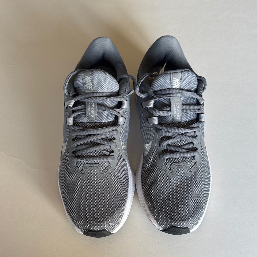 NWOT Nike Womens Grey Downshifter Running Shoes